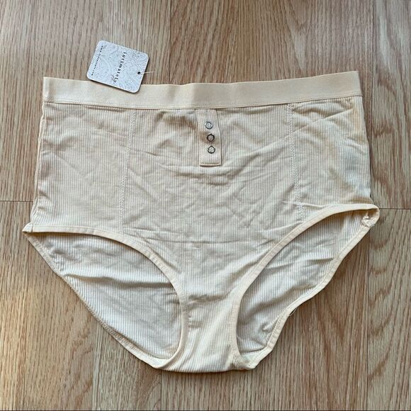 NWT Free People Intimately High-Waist Tea Colored Snaps Snaps Panties - Picture 2 of 9